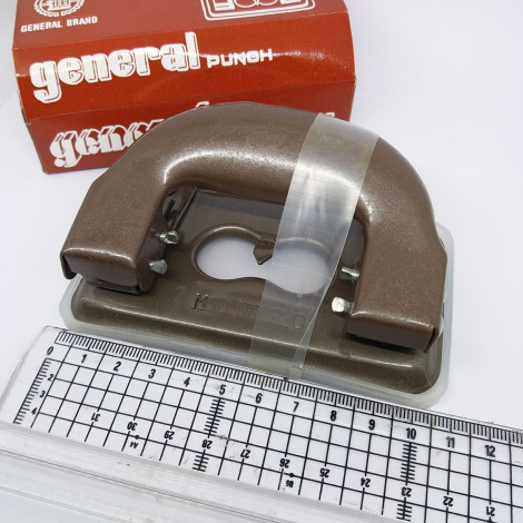 General Perforator 220 Paper Punch